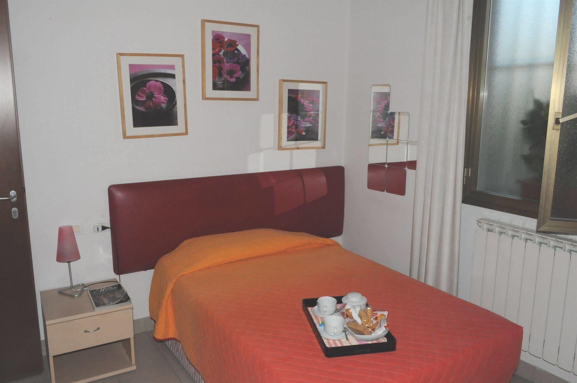 Marinetta Bed & Breakfast ซินญา ภายนอก รูปภาพ