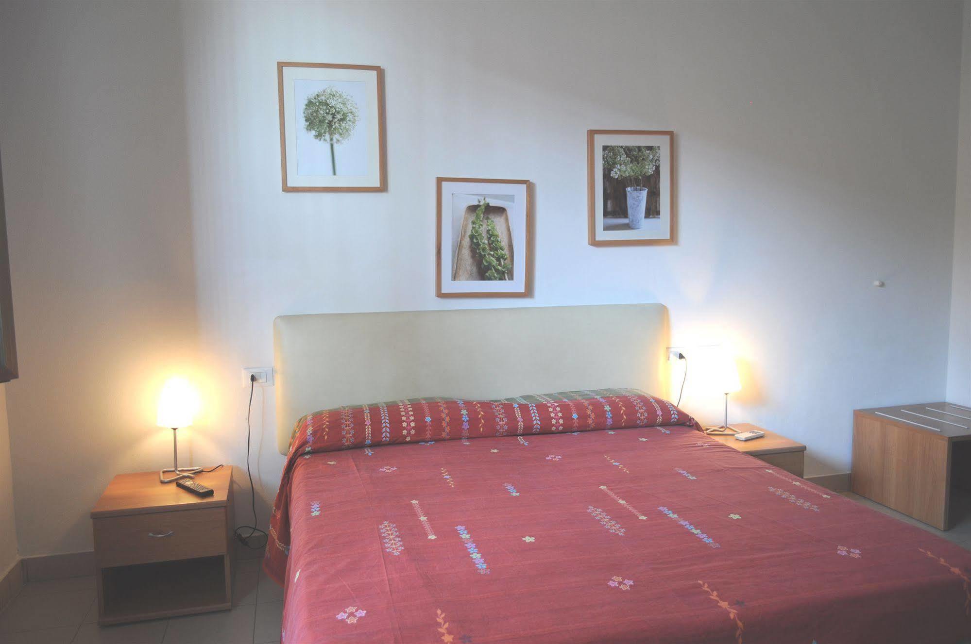 Marinetta Bed & Breakfast ซินญา ภายนอก รูปภาพ