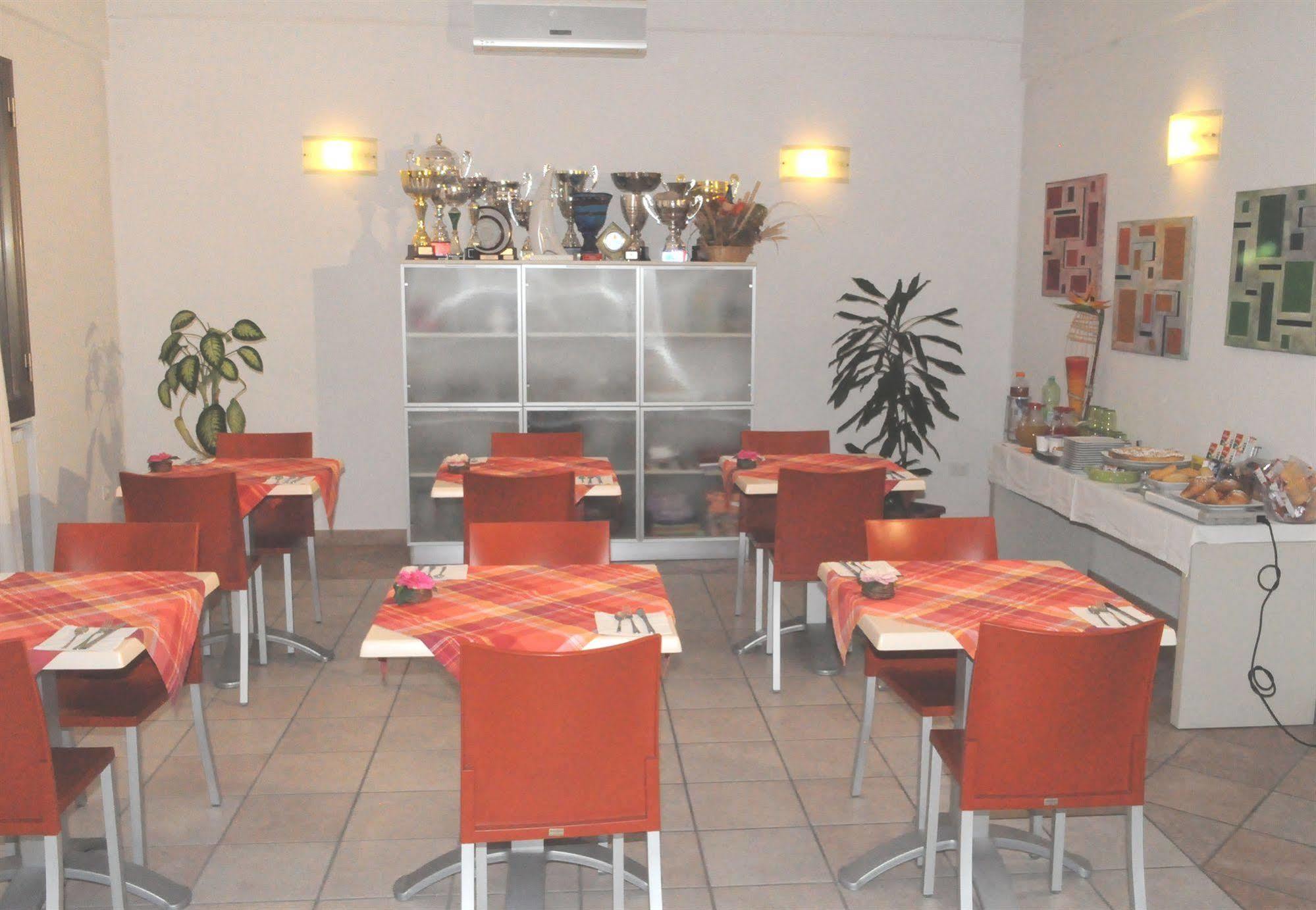 Marinetta Bed & Breakfast ซินญา ภายนอก รูปภาพ