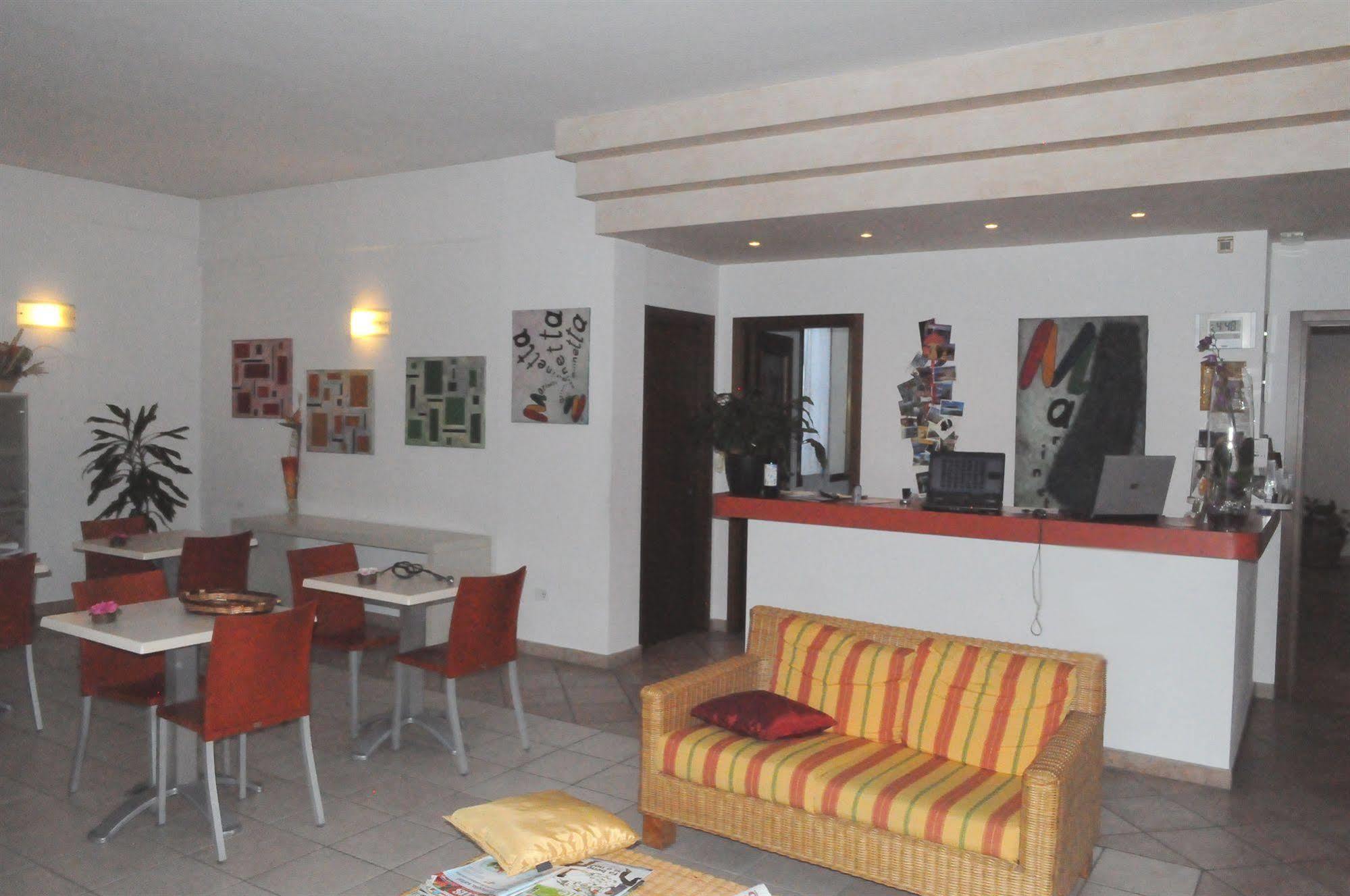 Marinetta Bed & Breakfast ซินญา ภายนอก รูปภาพ